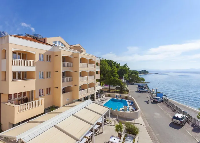 Aparthotel Milenij